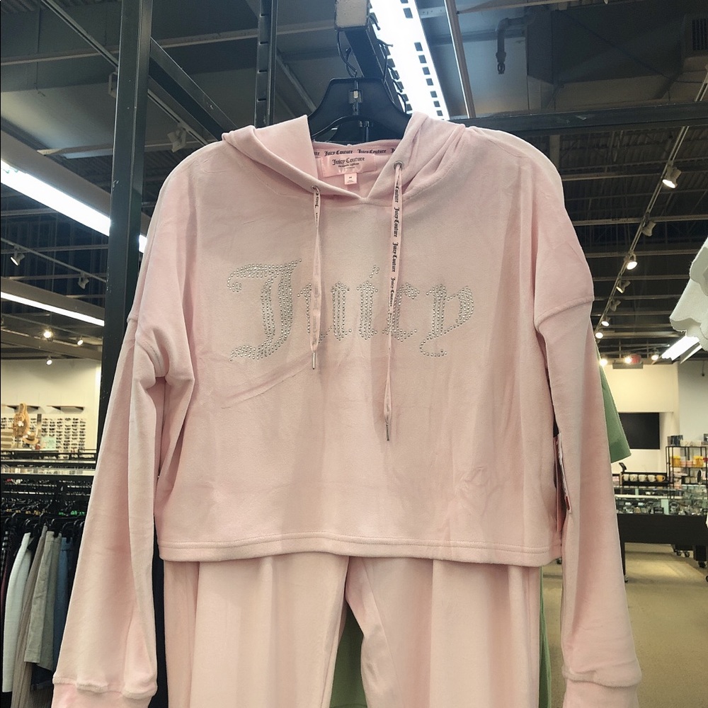 24.Juicy couture sleepwear pajama set